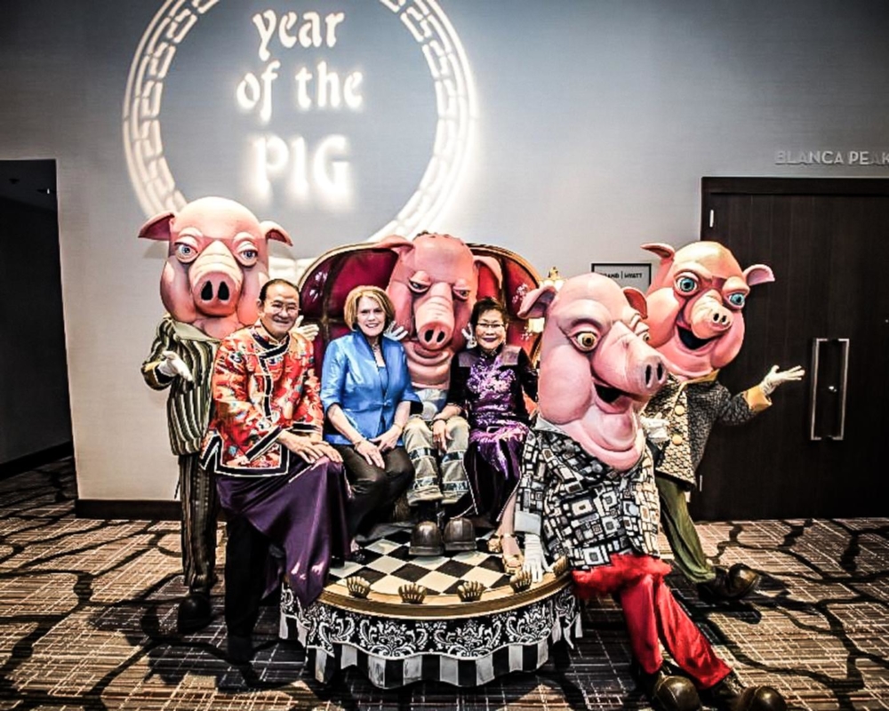 Year of the Pig group photo with Balloon Chair